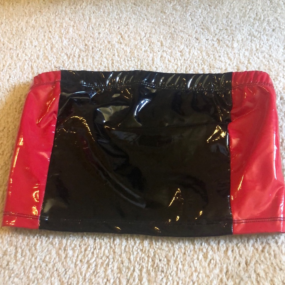 black and red tube top from forever 21